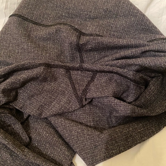 Lululemon Wunder Under 28” - Picture 4 of 4